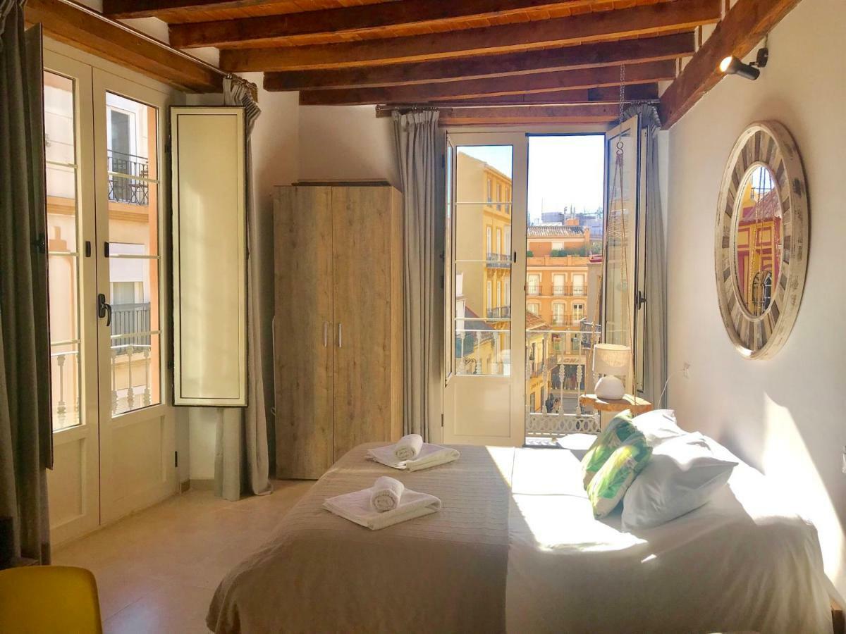 Homely Malaga Loft Gaona Centro Bagian luar foto