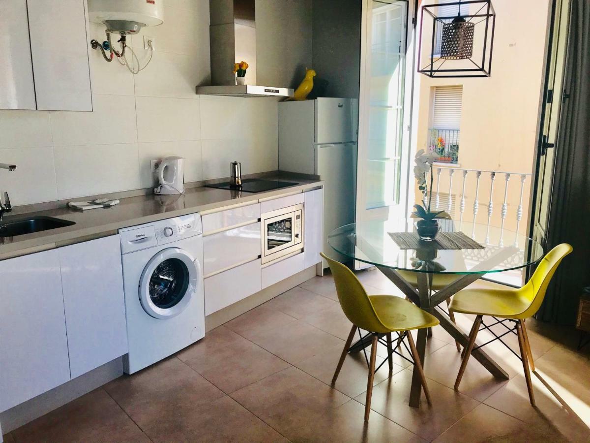 Homely Malaga Loft Gaona Centro Bagian luar foto
